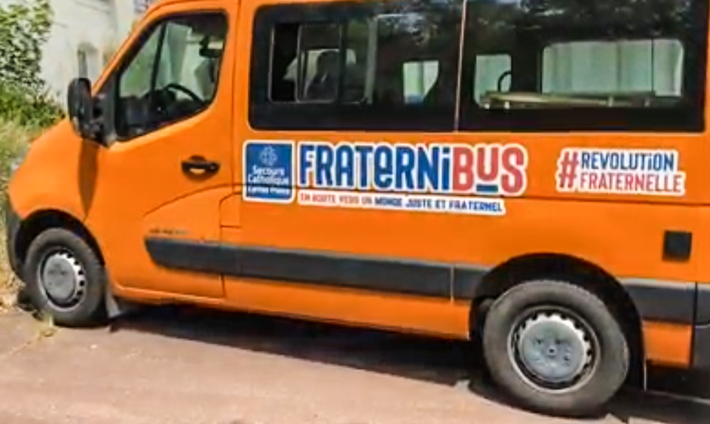 bus fraternibus